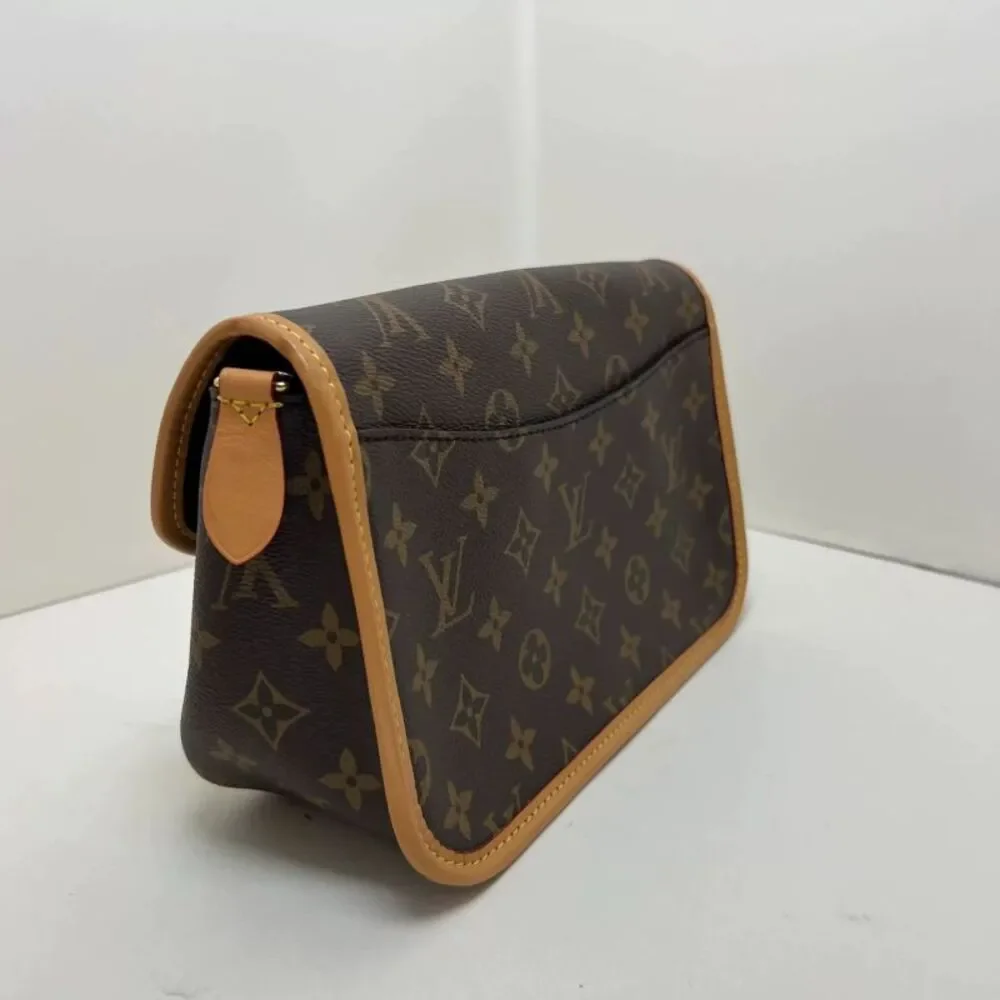 Louis Vuitton Women Pre-Loved Bag Very Good Condition
